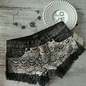 Crochet detail denim shorts